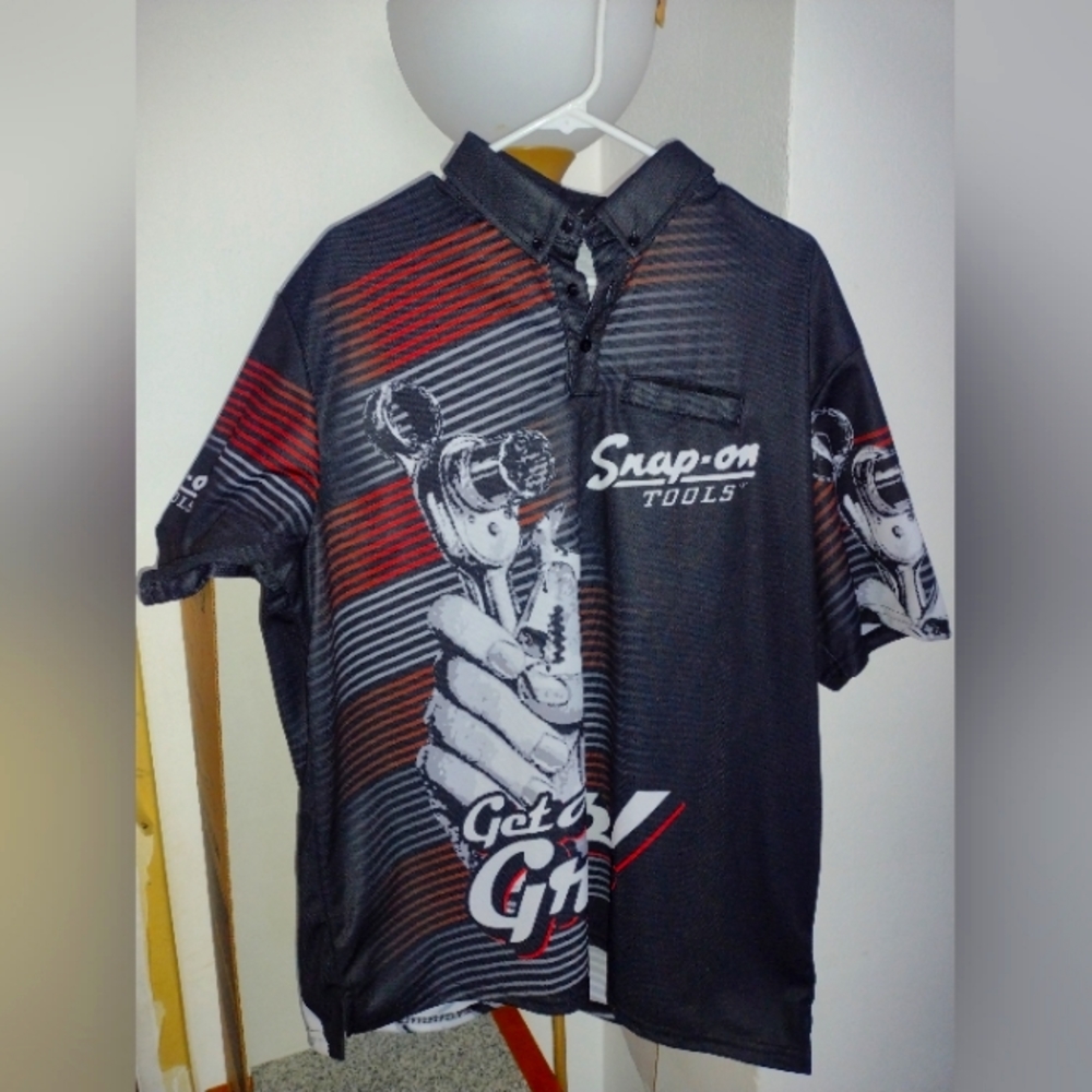 Snap-On Tools "Get A Grip" Polyester 100% Shirt. Choko Authentics. Size XL Mens